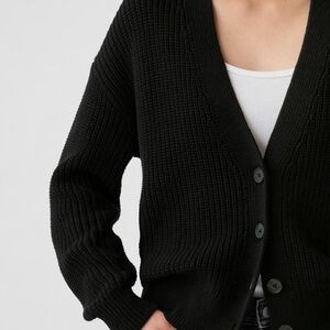 GAP Shaker Stitch Women's Black Button-Up Cardigan Size L